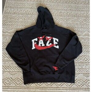 FaZe Clan Graphic Hoodie Sweatshirt Medium M Black Crimson Gaming Esports